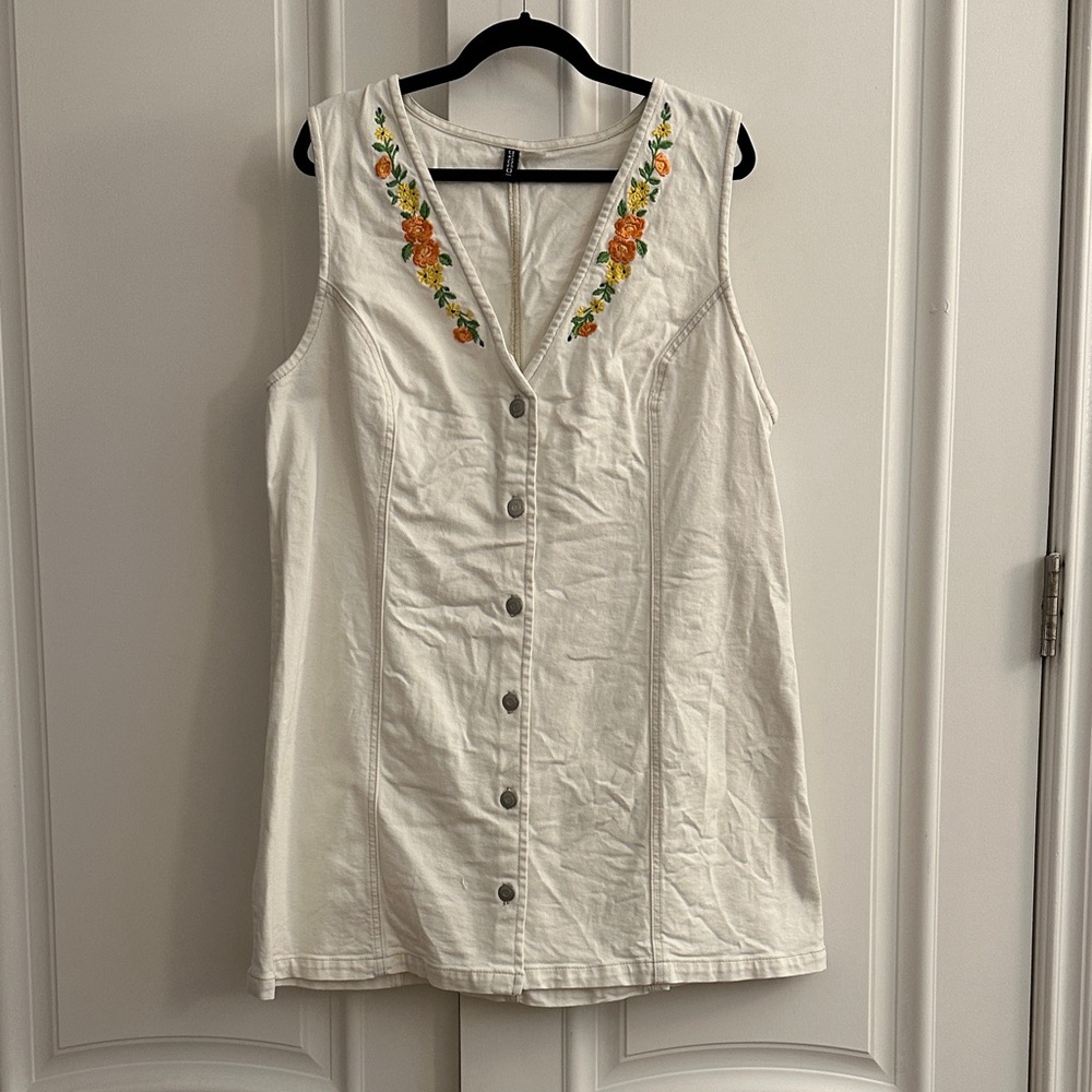 H&M White Denim Button Down Mini Dress with Floral Embroidery